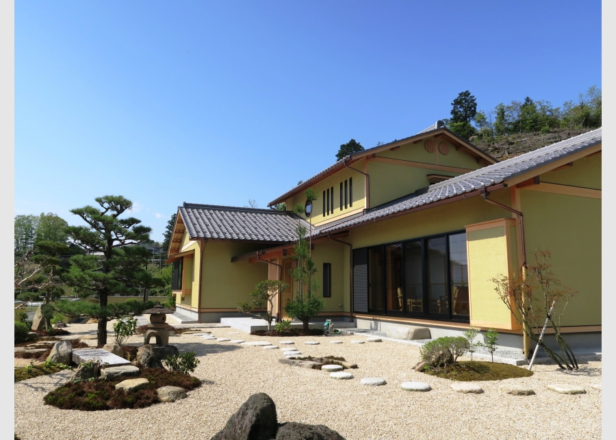 注文住宅　日本庭園が似合う　本格和風の家