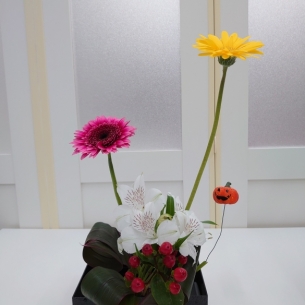 10月★ハッピー先生のお花教室